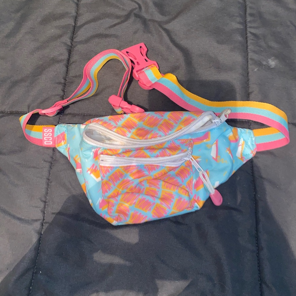 Fanny pack